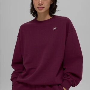 ALO Yoga Burgundy Acolade Set